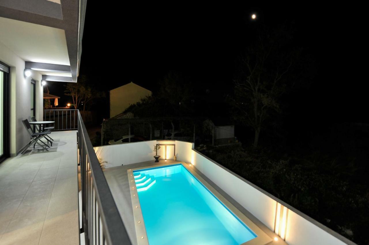 Villa Lily Privlaka  Esterno foto