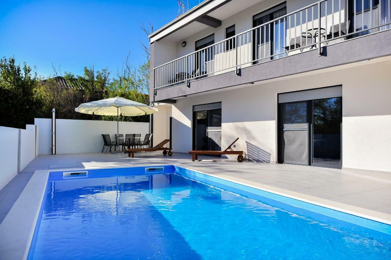 Villa Lily Privlaka  Esterno foto