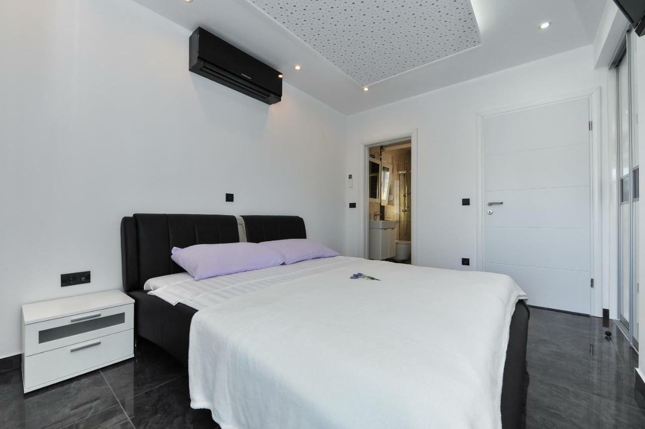 Villa Lily Privlaka  Esterno foto